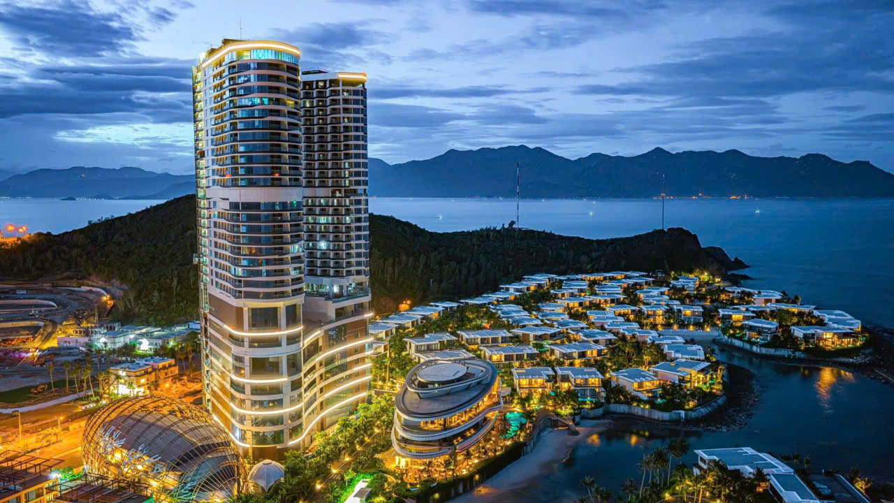 Flycam toàn cảnh Libera Nha Trang ven biển Bắc Nha Trang